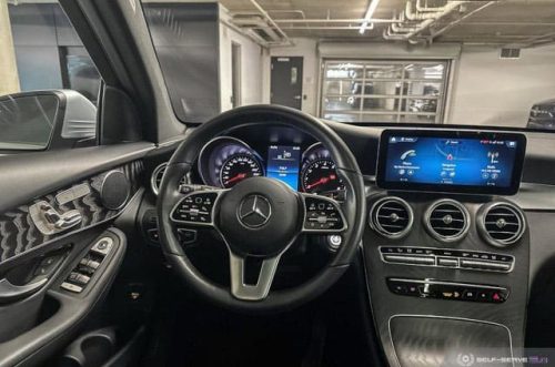 2022-Mercedes-Benz-GLC-300-4MATIC-9