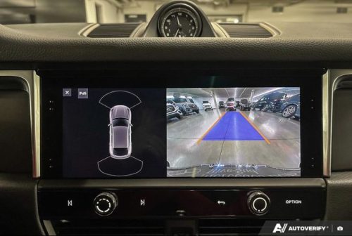 2023-Porsche-Macan-15